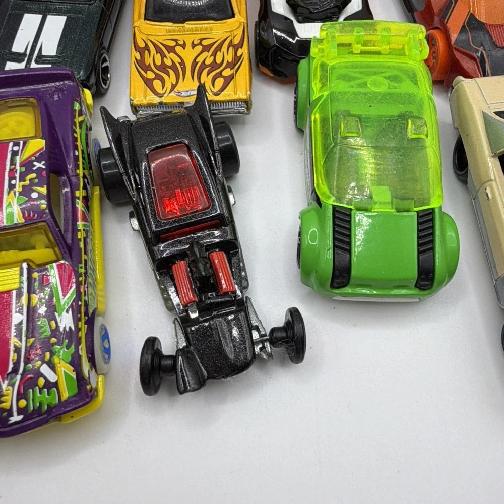Lot 30 Hot Wheels Matchbox Diecast Cars Trucks Mixed Bundle Toy Vehicles 2010 Up
